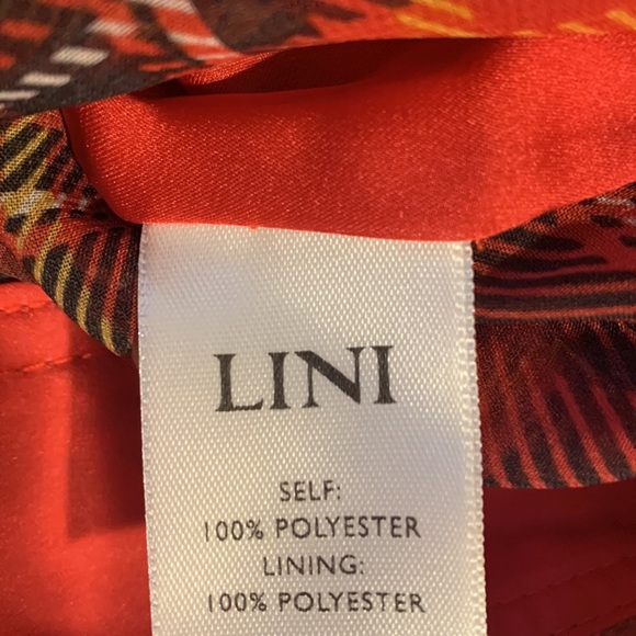 Lini Blouse - Picture 8 of 9